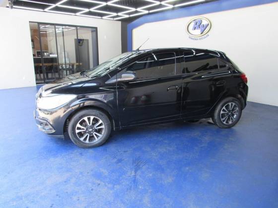 CHEVROLET ONIX 1.4 MPFI LTZ 8V FLEX 4P MANUAL